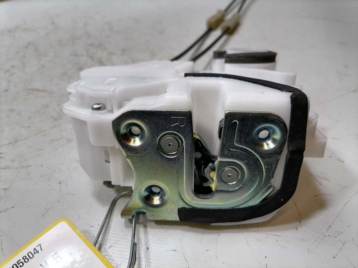 Mitsubishi Eclipse Cross original T&uuml;rschloss vorn rechts Bj.2023